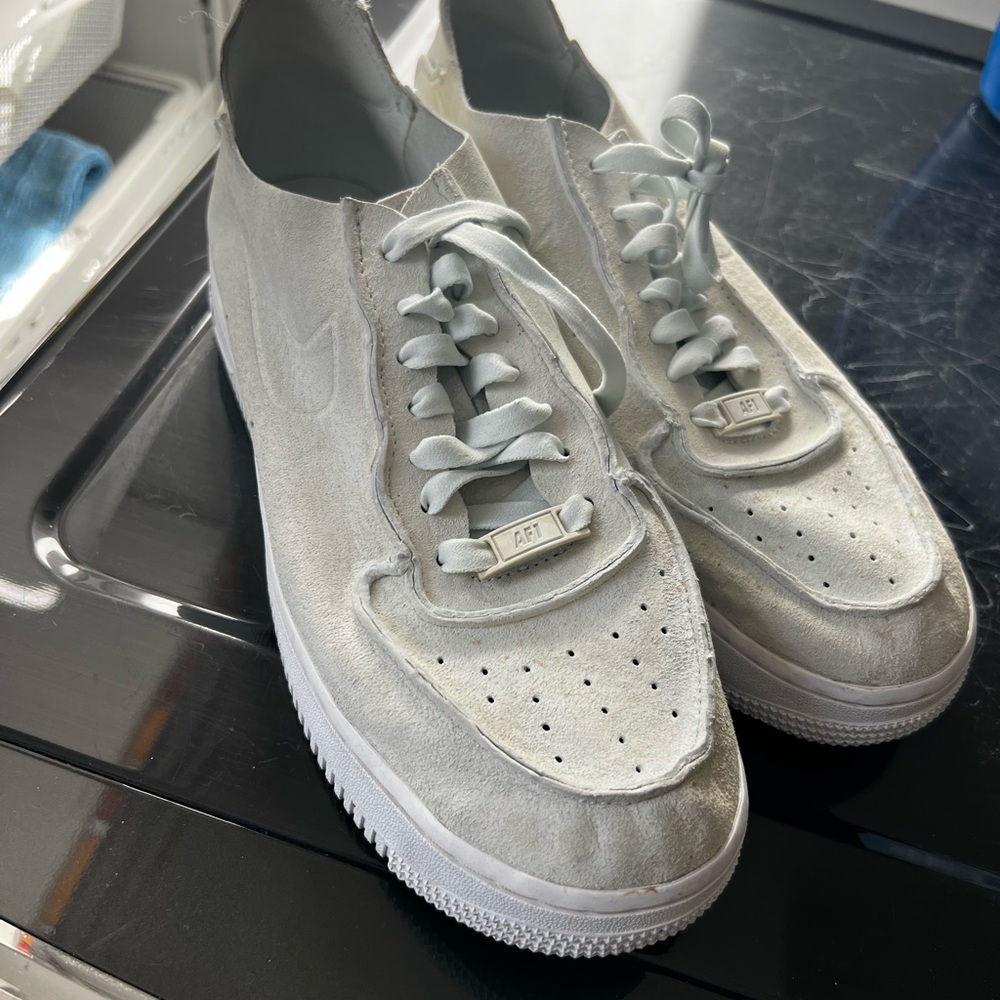 Nike Air Force Ghost